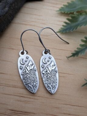 Antique Silver Wolf Howl Moon Drop Earrings - Women's Jewelry